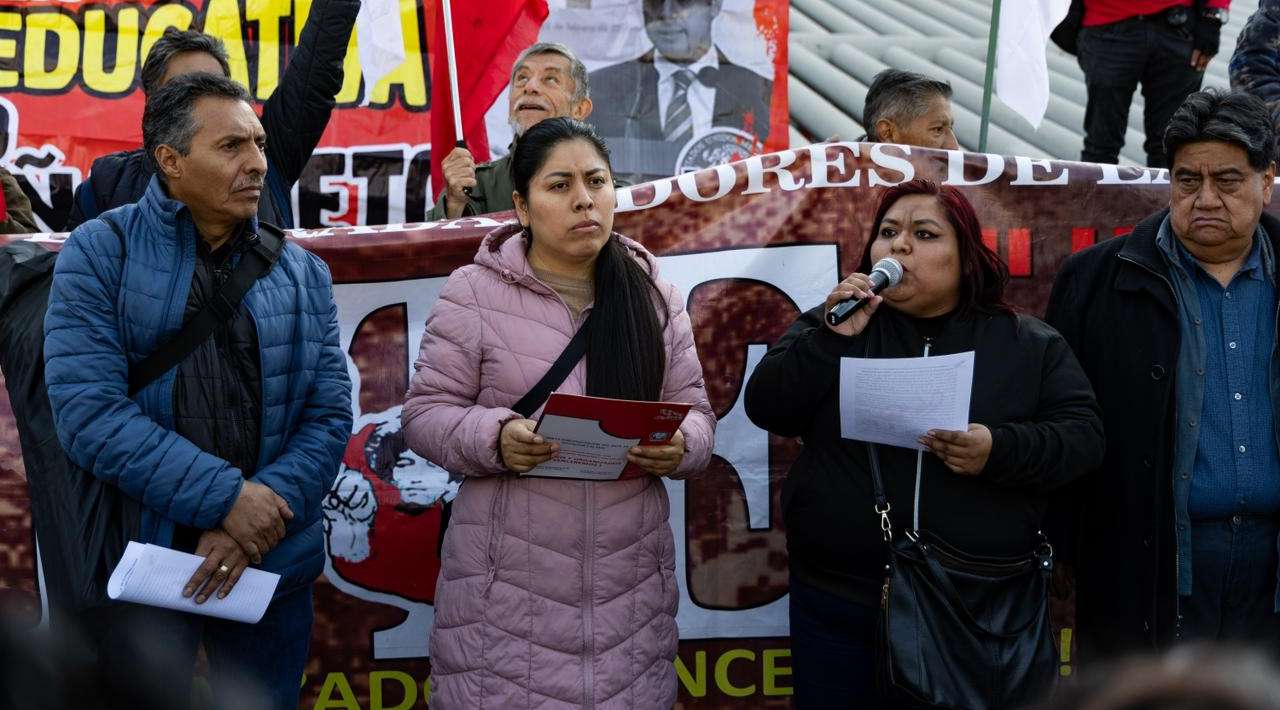CNTE entrega a diputados pronunciamiento para exigir reapertura de diálogo con Sheinbaum y abrogación de la Ley del ISSSTE 2007