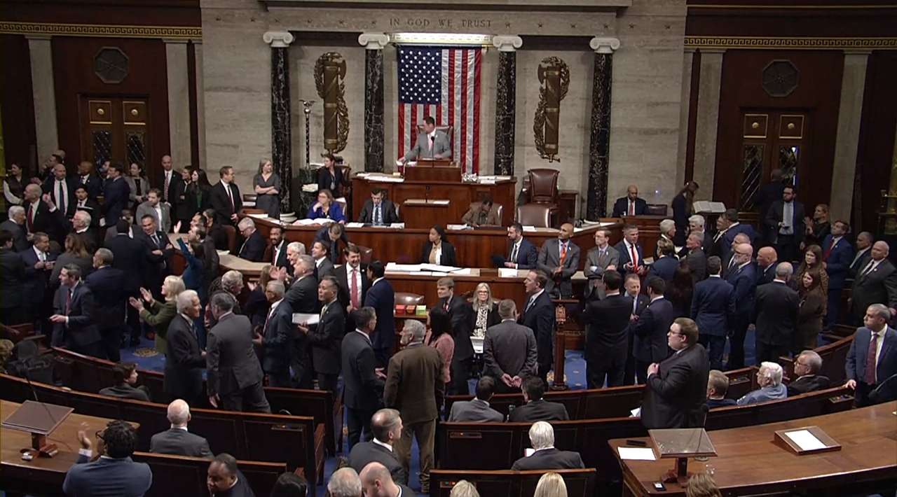 Cámara de Representantes de EE.UU. aprueba desclasificar documentos del caso Jeffrey Epstein