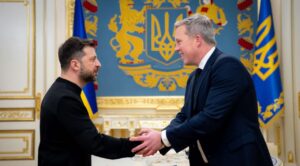 Zelensky recibe borrador del nuevo plan de paz de EE.UU.