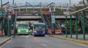 Semovi autoriza aumento de $1.50 en tarifas de transporte público de Ruta y Corredor en CDMX
