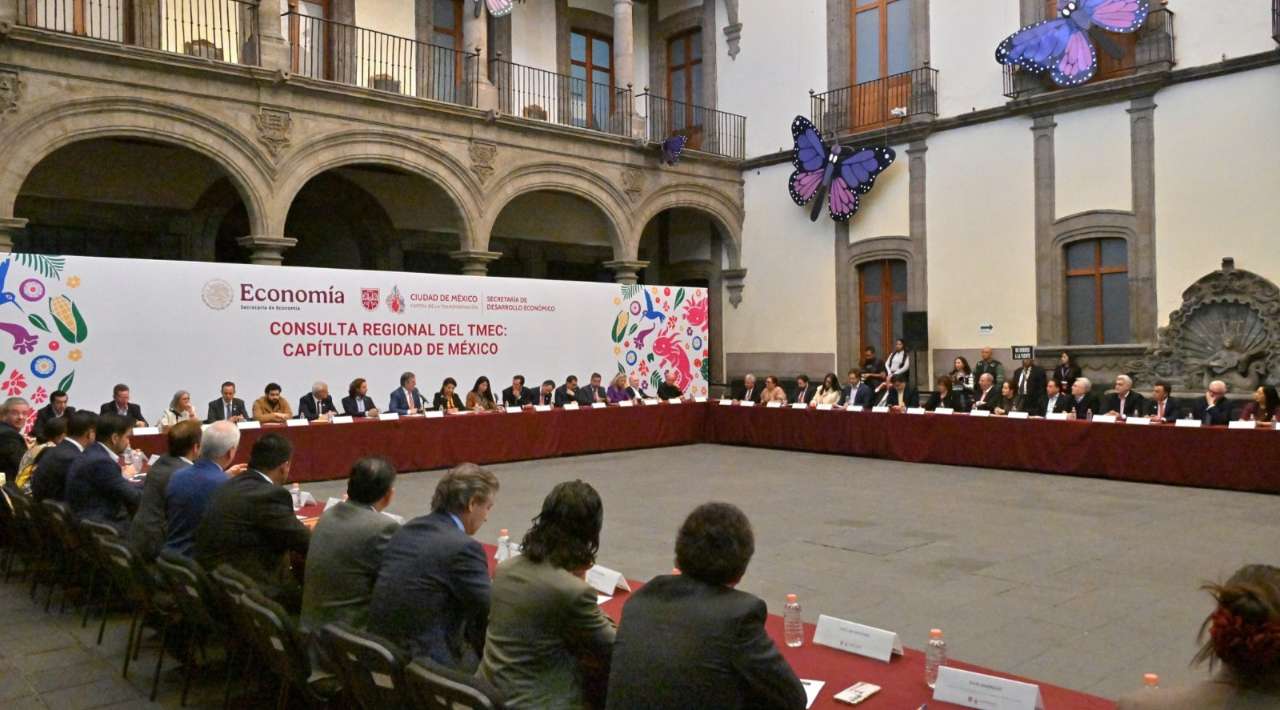 Economía concluye consultas internas rumbo a la revisión del T-MEC 2026