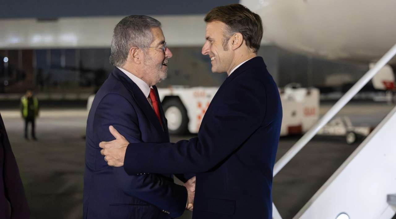 Canciller De la Fuente recibe al presidente de Francia, Emmanuel Macron, en su visita oficial a México