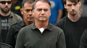 La Corte Suprema de Brasil mantiene la condena de 27 años contra Jair Bolsonaro por intento de golpe de Estado