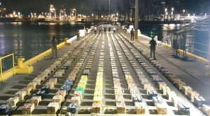 Panamá realiza decomiso histórico de más de 13 toneladas de cocaína rumbo a Norteamérica