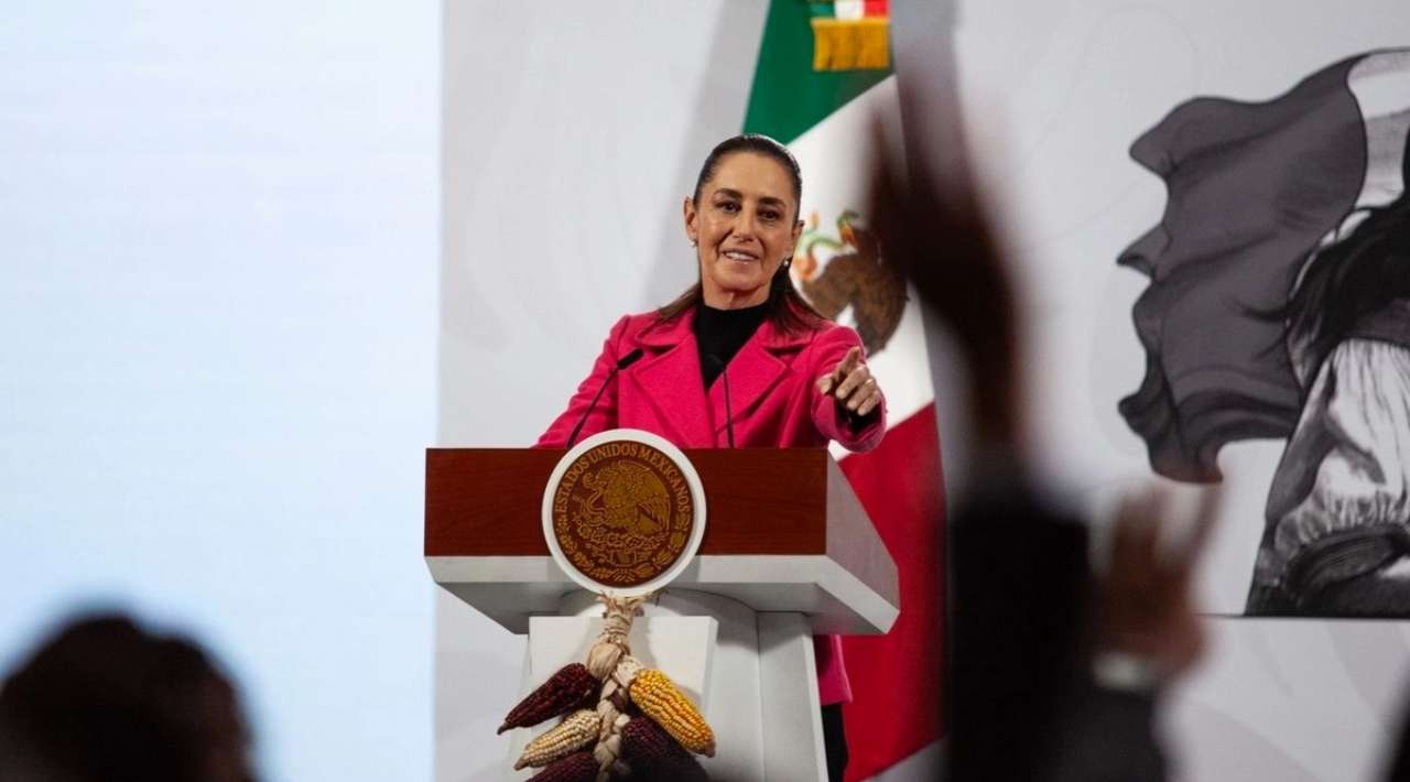 Sheinbaum pide que revocación de mandato en estados sea decisión de congresos locales y ciudadanos