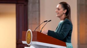 Sheinbaum celebra marcha pacífica del 25N. Reafirma compromiso contra la violencia de género