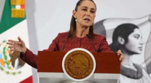 Sheinbaum llama a una movilización pacífica en el 25N y anuncia presentación de programa integral contra la violencia hacia las mujeres
