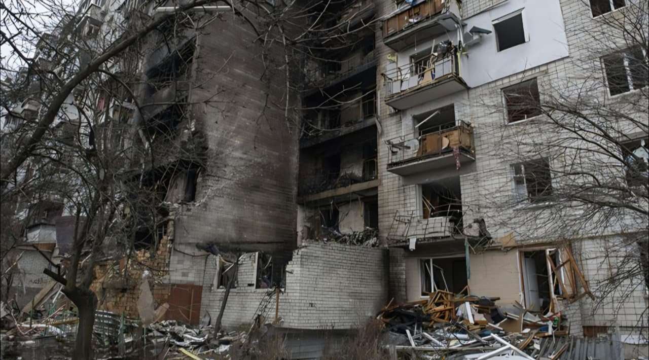 Kremlin descarta acuerdo inmediato de paz y rechaza cambios al plan de Trump sobre Ucrania