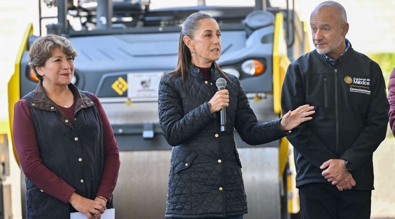Sheinbaum entrega trenes de repavimentación y plan de infraestructura en el oriente del Edomex