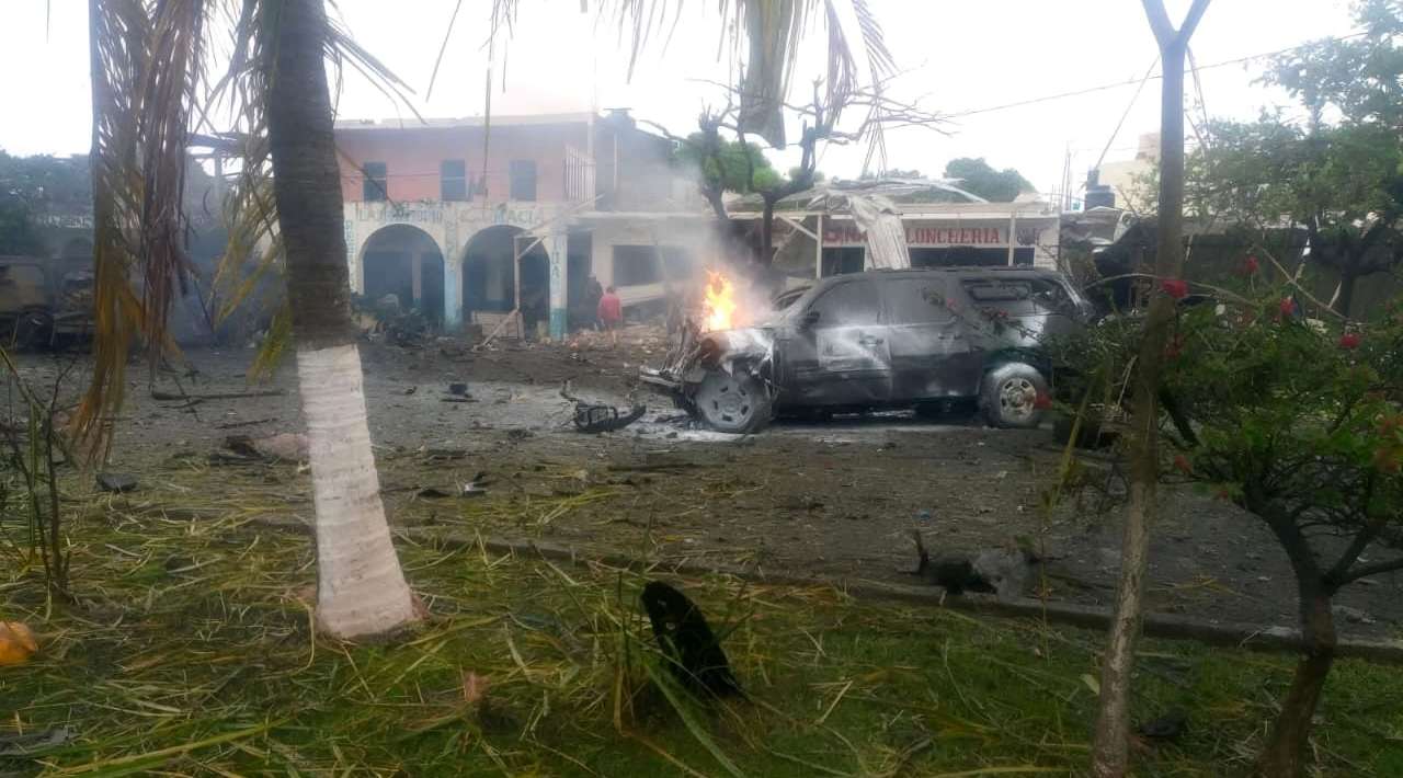FGR abre investigación por delincuencia organizada tras explosión de auto en Michoacán