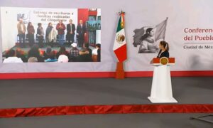 Familias del Chiquihuite reciben nuevas viviendas cuatro años después del deslave