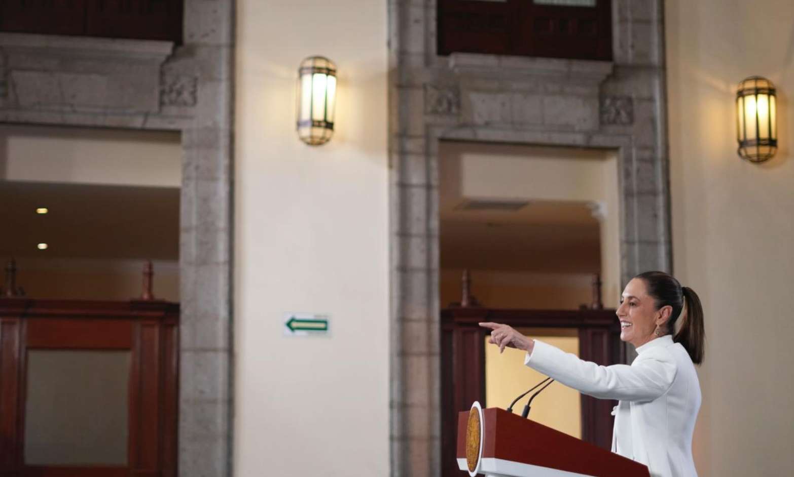 Sheinbaum defiende modelo de bienestar