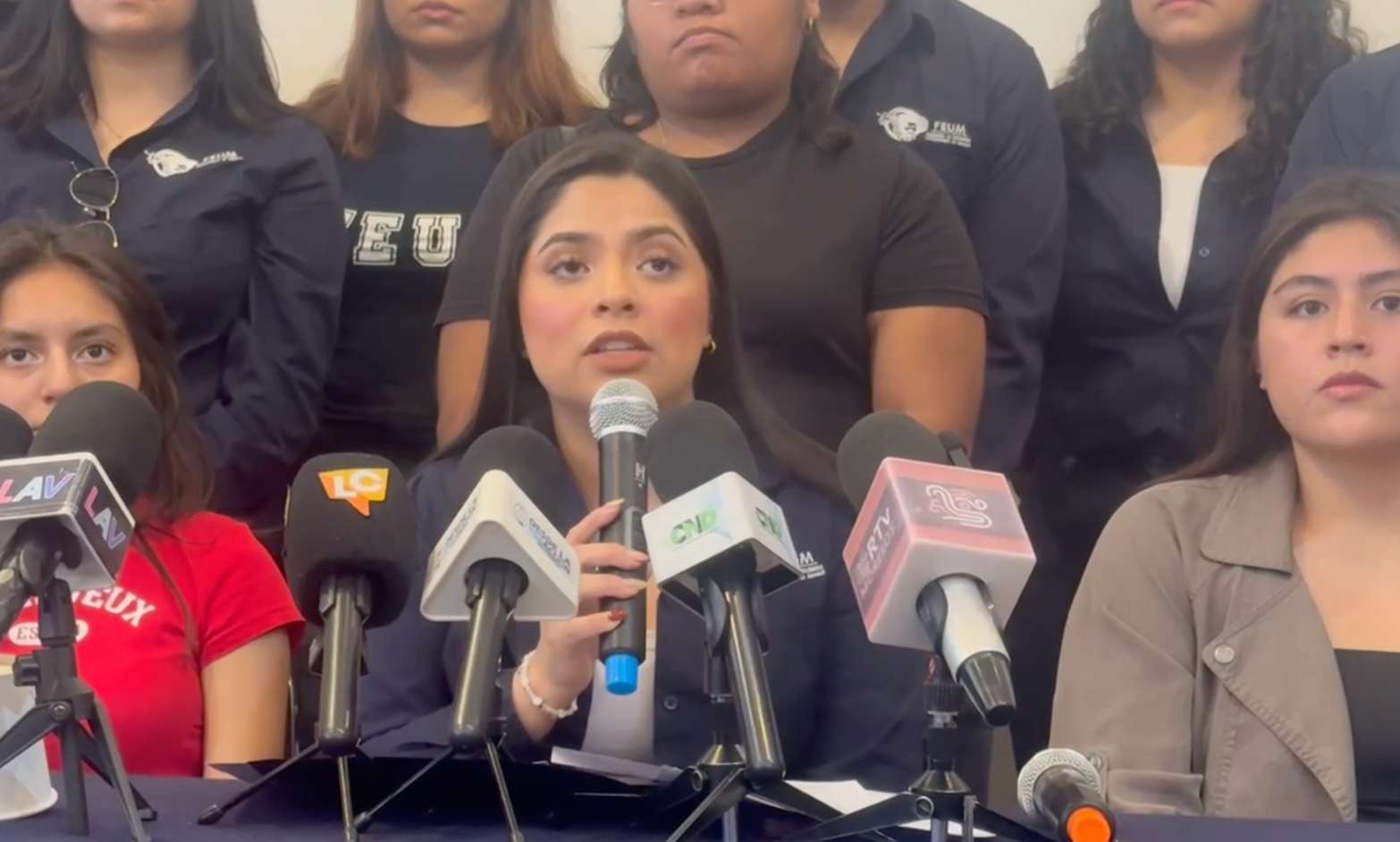 FEUM exige descuento del 50% a estudiantes y advierte movilizaciones por alza al transporte