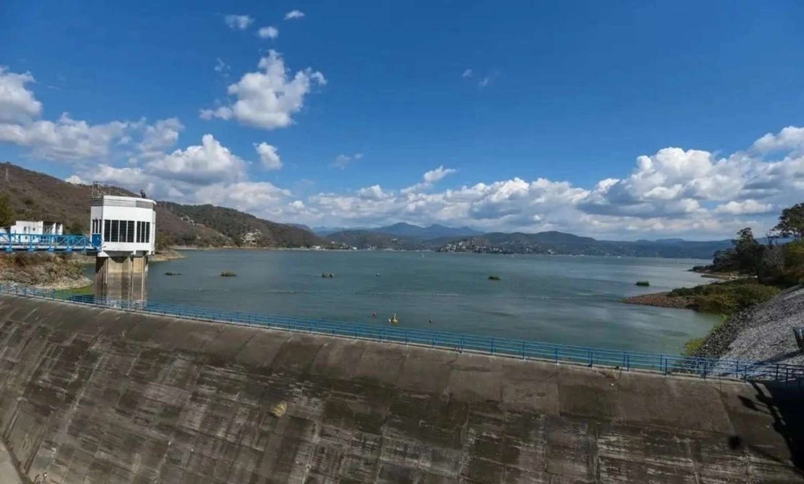 Lluvias y ciclones reducen drásticamente la sequía en México, reporta el SMN