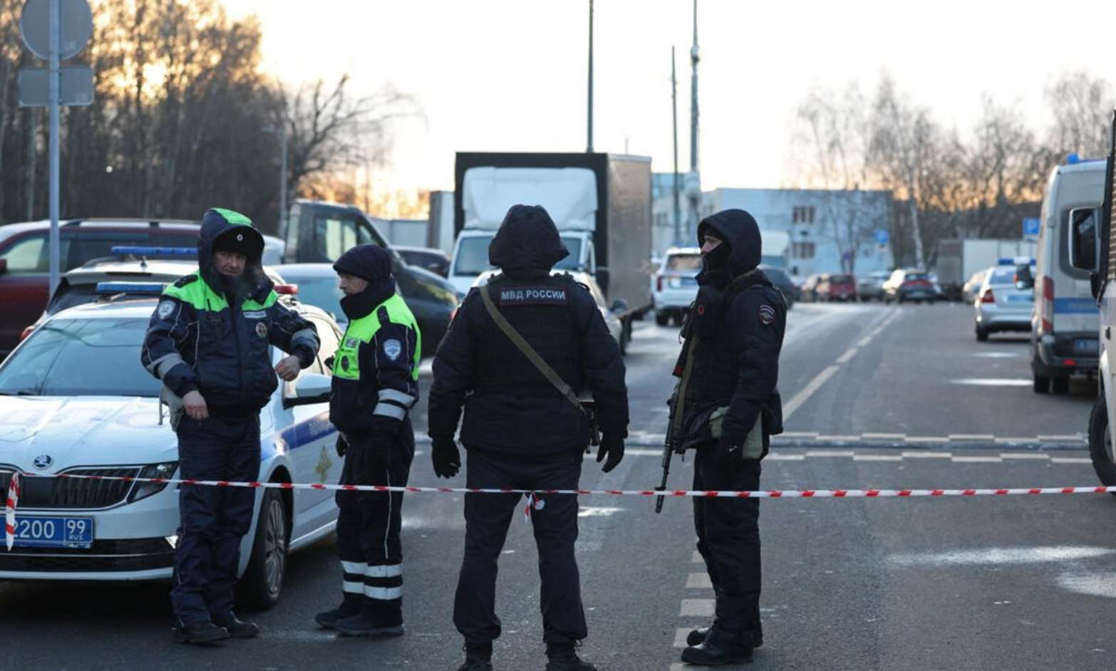 Explosión en Moscú deja tres muertos, entre ellos dos policías .