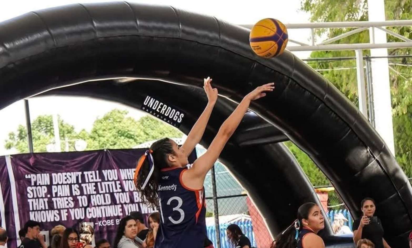 Alberto Miranda destaca un 2025 de grandes logros en el básquetbol femenil