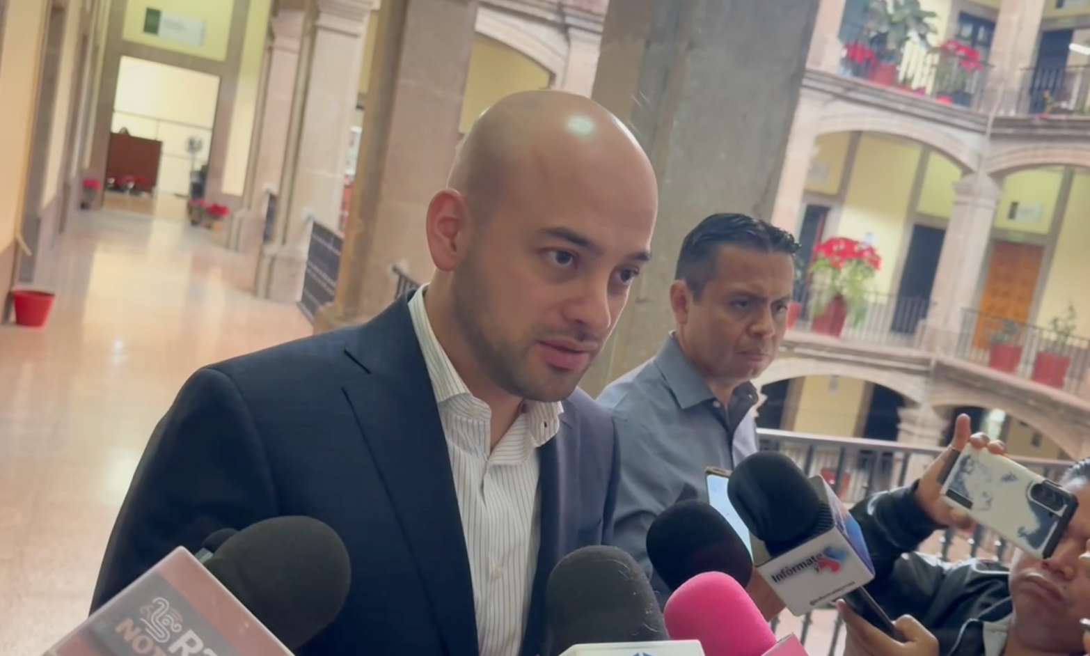 Morelos gestiona recursos federales para apoyar a la universidad