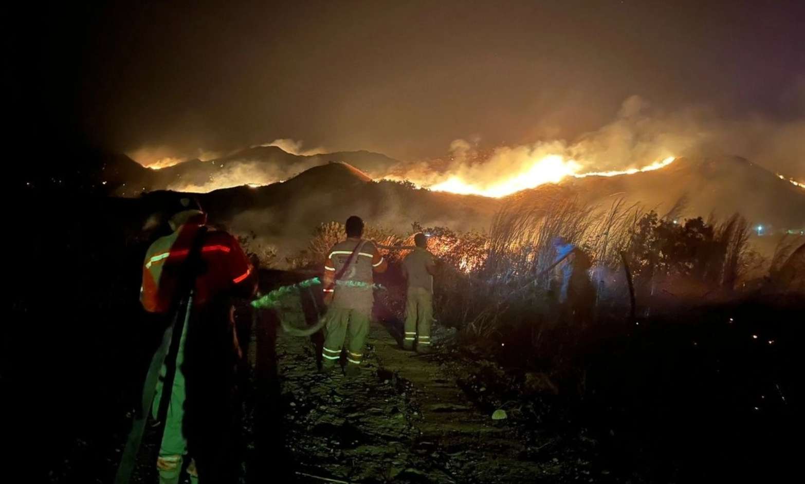 Incendio arrasa más de 380 hectáreas en Chiapas; despliegan operativo de emergencia