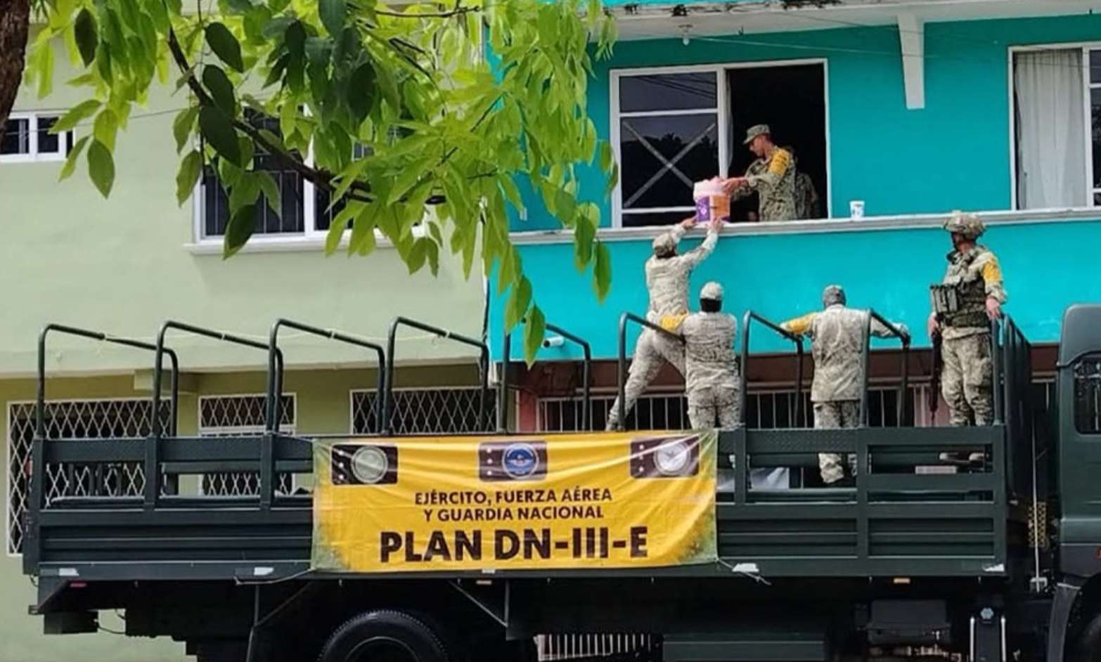 Activan Plan DN-III-E en Veracruz tras lluvias que dejan un muerto y severas afectaciones