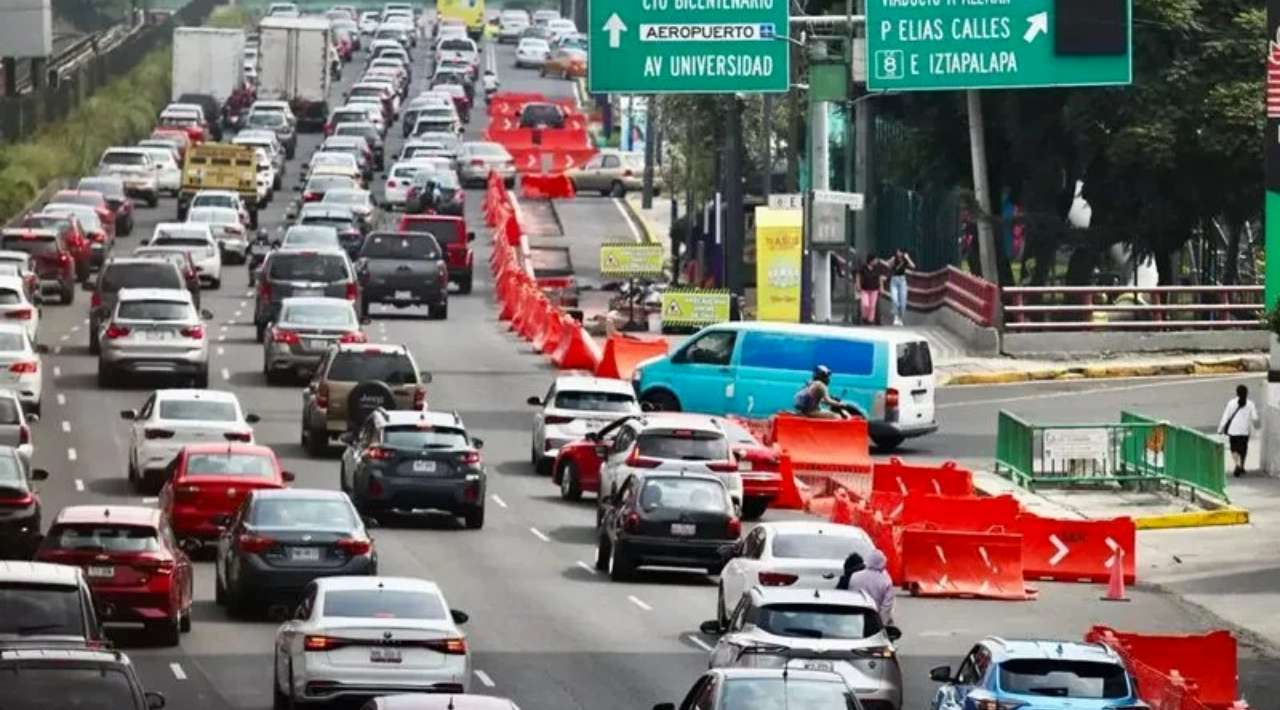 Capitalinos pierden 184 horas al año en tráfico reporta estudio