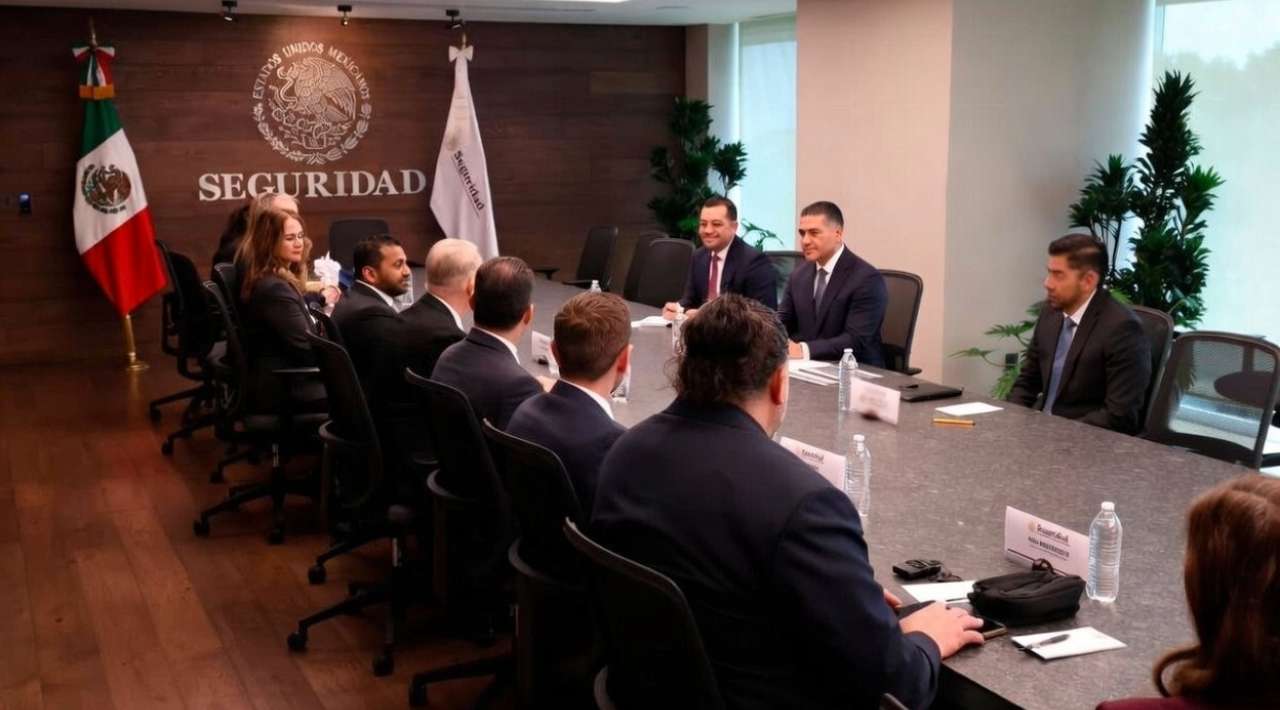 México y EU refuerzan cooperación en seguridad tras visita del director del FBI