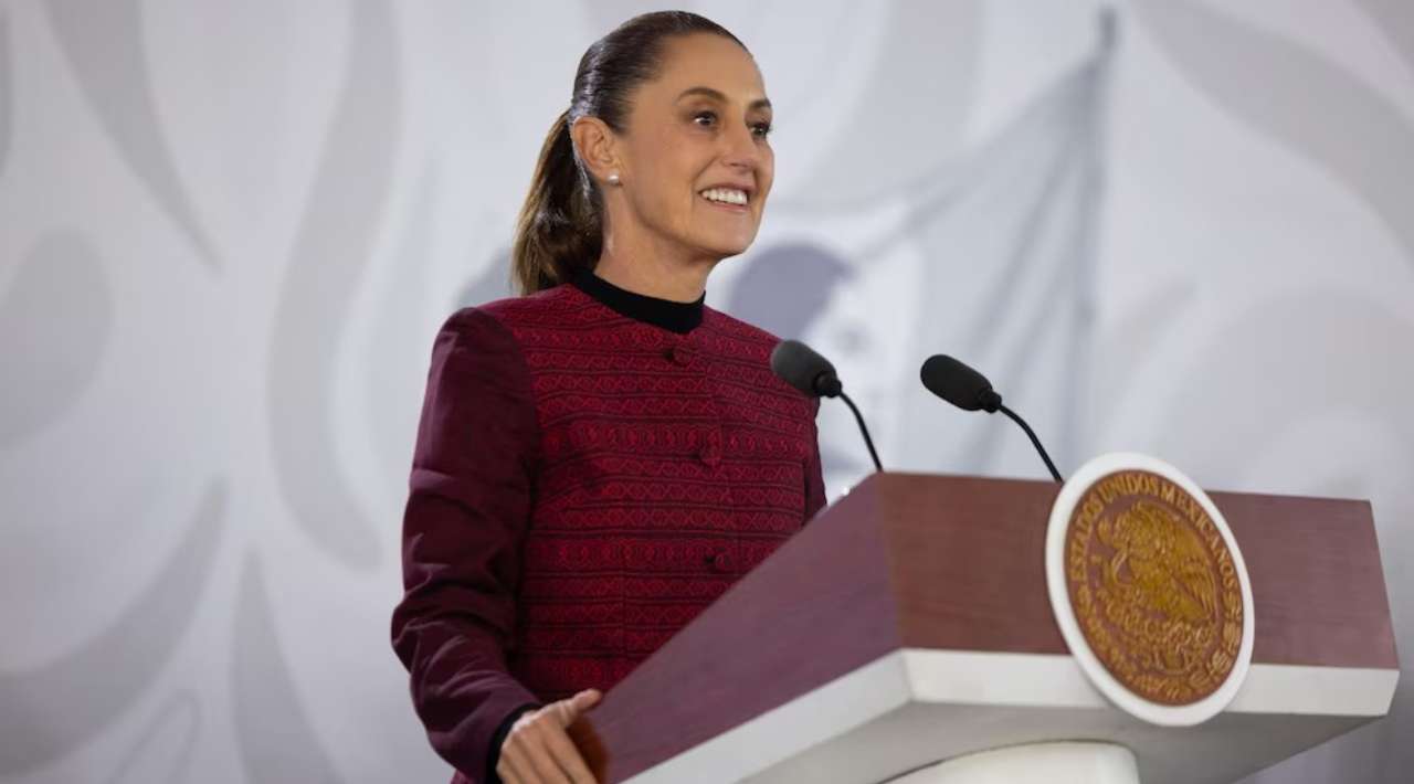 Gobierno de México pedirá claridad a EE.UU. por decreto que sanciona suministro de petróleo a Cuba