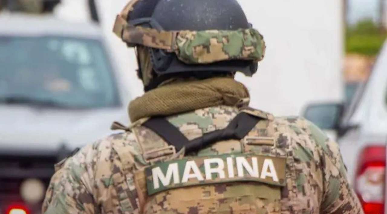 Dan de baja a marinos de alto rango acusados de ‘huachicol’