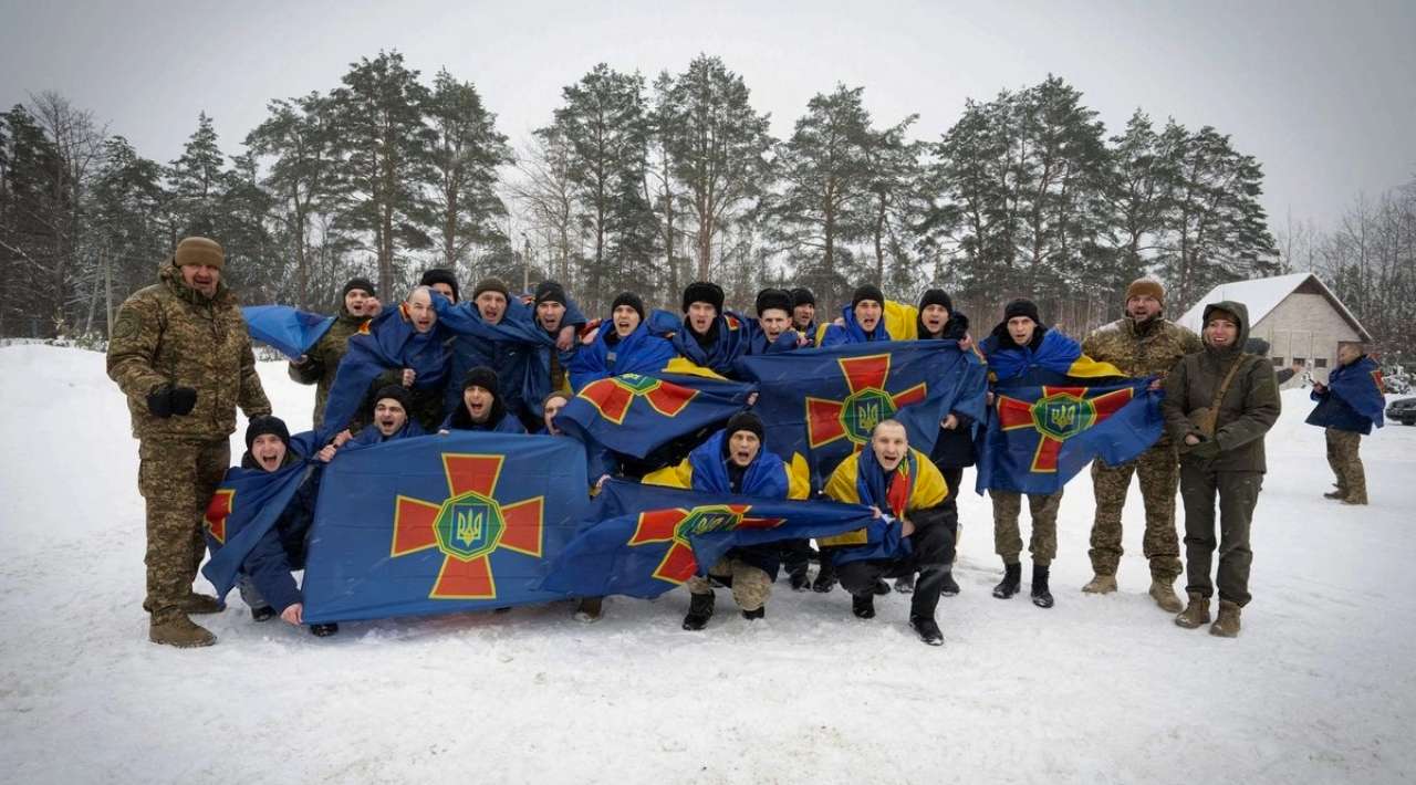 Rusia y Ucrania acuerdan intercambio de prisioneros en diálogo mediado por EE.UU.