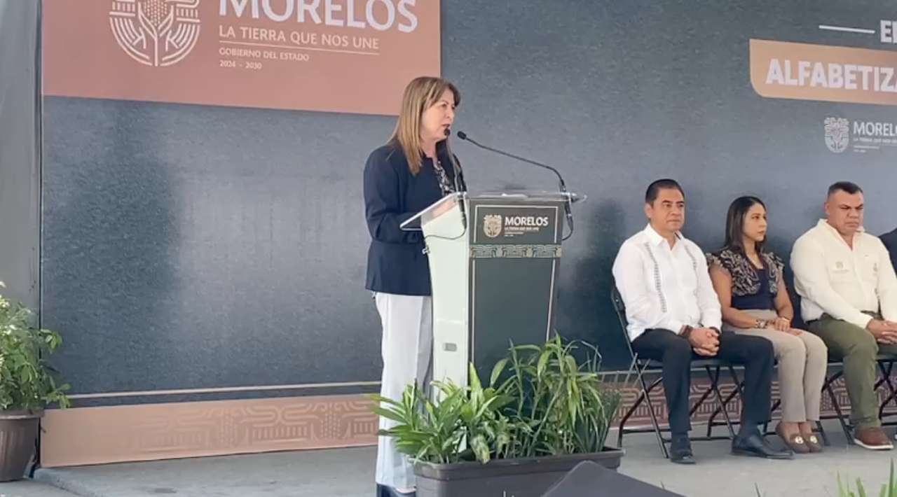 Morelos avanza hacia la bandera blanca en alfabetización