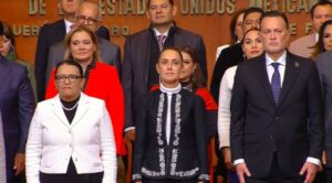 Sheinbaum encabeza ceremonia por el aniversario de la Constitución en Querétaro