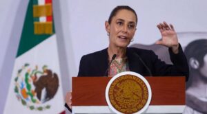 “Libros de texto no son patrimonio de una persona”: Sheinbaum tras salida de Marx Arriaga de la SEP