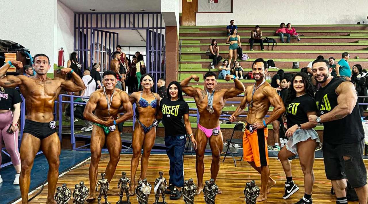 Los Rhinos del Team ANSED rugen en la tarima y se llevan una tarde histórica.