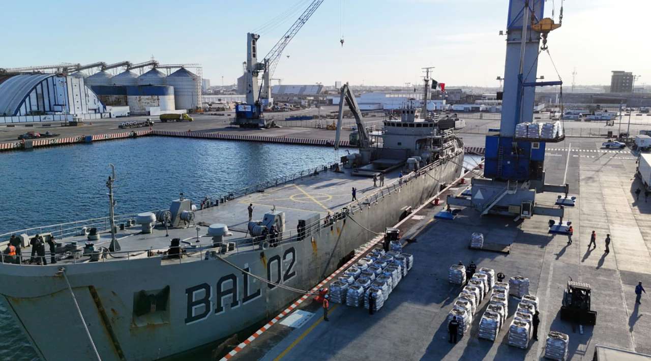 México alista segundo barco con ayuda humanitaria a Cuba, pero descarta envío de combustible