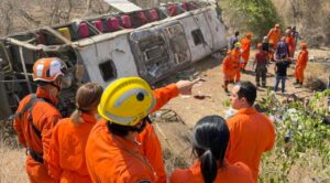 Mueren 15 personas, incluidos tres niños, en accidente de autobús en Brasil