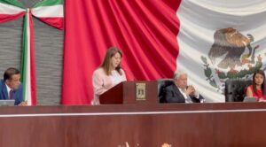 Margarita González Saravia rinde primer informe de gobierno ante el Congreso de Morelos