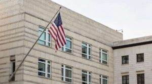 Embajada de EE.UU. actualiza alerta en México y retira llamado a resguardo