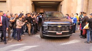 Sheinbaum y embajador de EE.UU. se reúnen tras operativo contra el CJNG