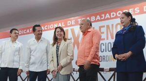 Encabeza Margarita González Saravia Pleno Extraordinario de la Sección 19 del SNTE