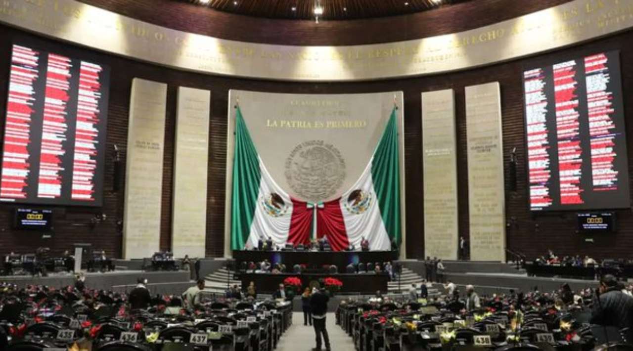 Diputados aprueban reforma para reducir la jornada laboral a 40 horas