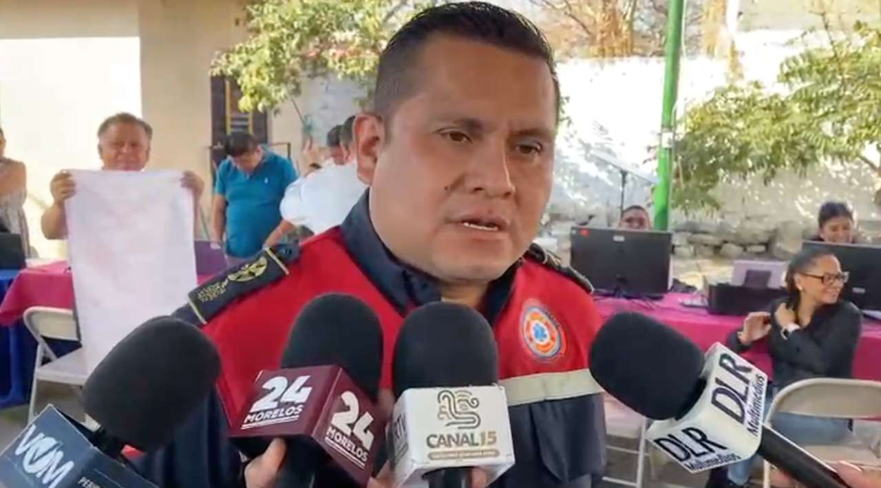 Incendio en taller eléctrico de la colonia Satélite moviliza a bomberos en Cuernavaca