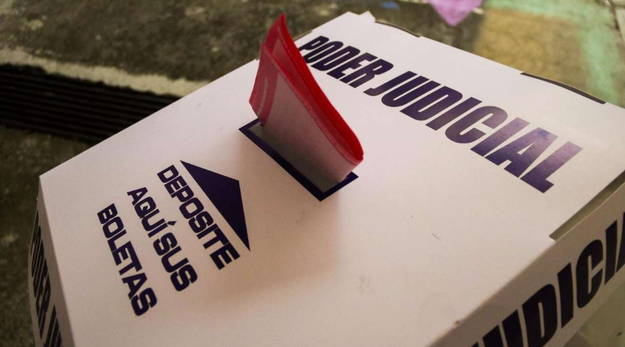 Analiza Sheinbaum mover elección del Poder Judicial a 2028 para reducir costos