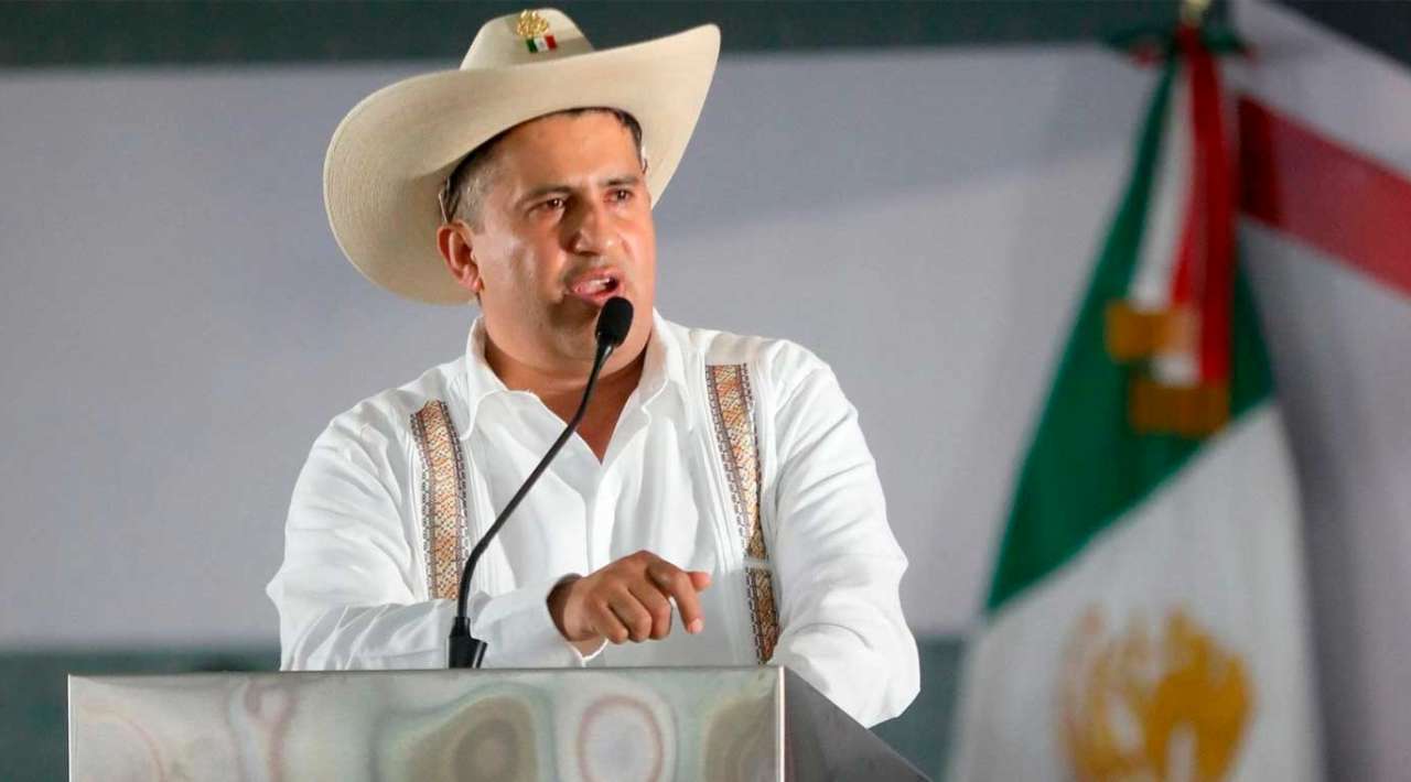 Fiscalía de Michoacán investiga videos presentados por alcaldesa de Uruapan sobre homicidio del exalcalde