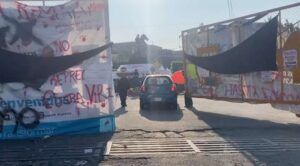 Estudiantes mantienen tomada la UAEM campus Chamilpa; clases siguen en modalidad virtual