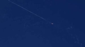 Kuwait derriba por error tres aviones cazas de EE.UU; pilotos sobreviven