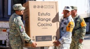 Bienestar ha entregado más de 8 mil enseres a familias afectadas por lluvias de octubre