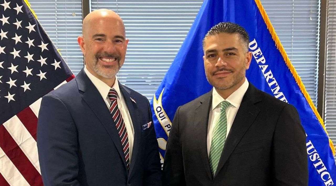 Harfuch se reúne con jefe de la DEA para reforzar combate al narcotráfico