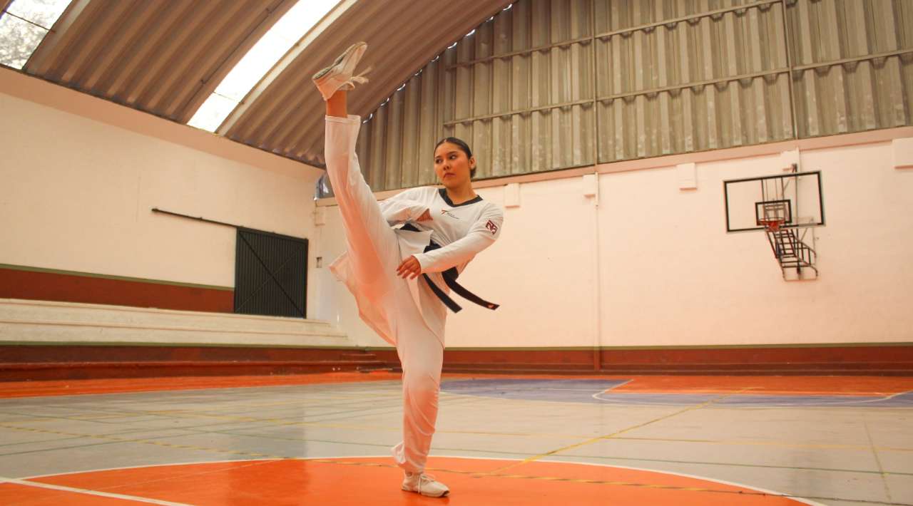 Viviana Athenea González, disciplina y alto rendimiento que inspiran en el taekwondo.