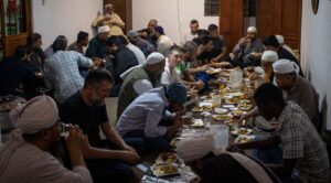 Pakistán anuncia tregua de cinco días con Afganistán por fin del Ramadán