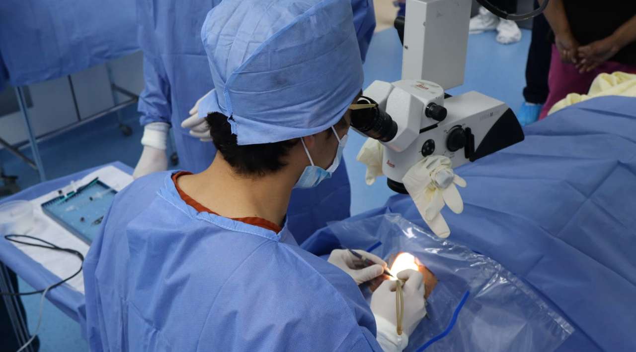 Destaca Martí Batres primera Jornada Quirúrgica Oftalmológica en HG “Dr. Carlos Calero Elorduy” del ISSSTE Morelos