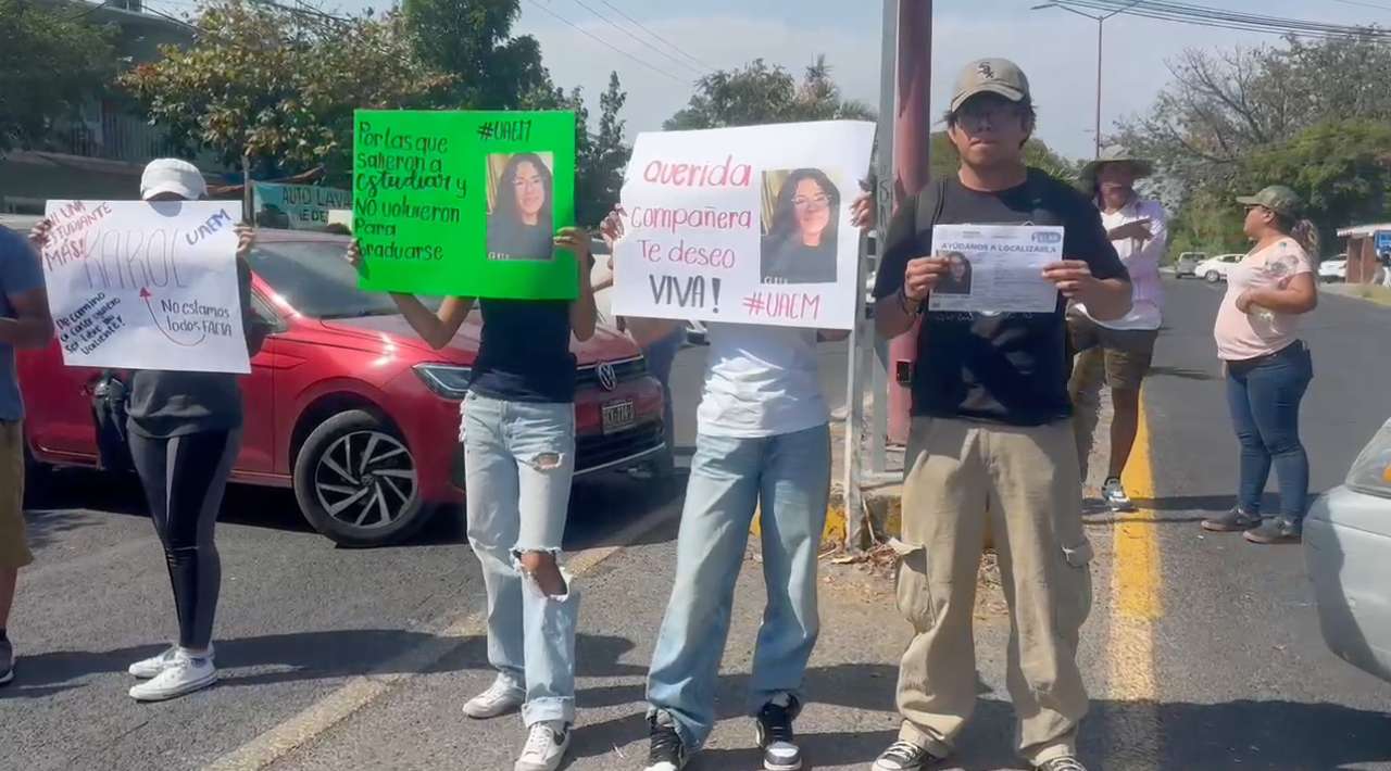 Bloquean Boulevard El Florido por desaparición de joven de Mazatepec